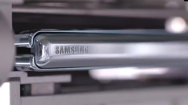 Galaxy Fold sağlamlık testinde