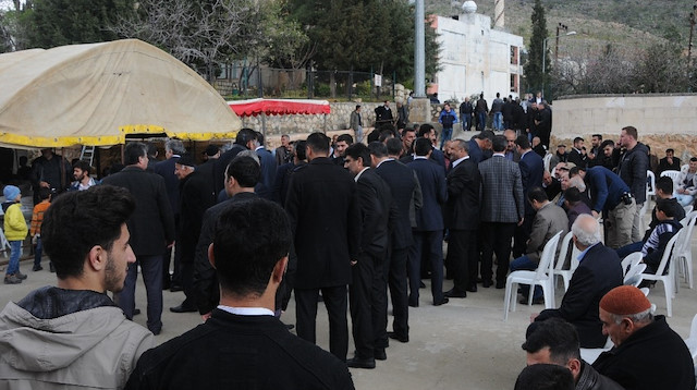 Seçimi kazanınca 1 ton kavurma dağıttı