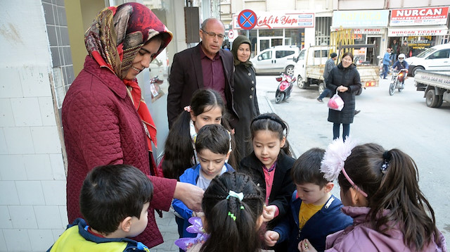 Bu mahallede muhtarlık mührü kadınlara emanet