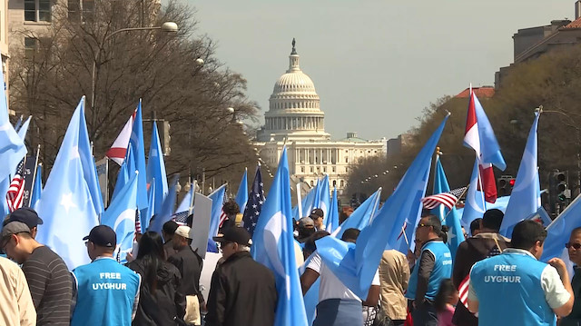 Washingtonda Uygurları Kurtarın yürüyüşü