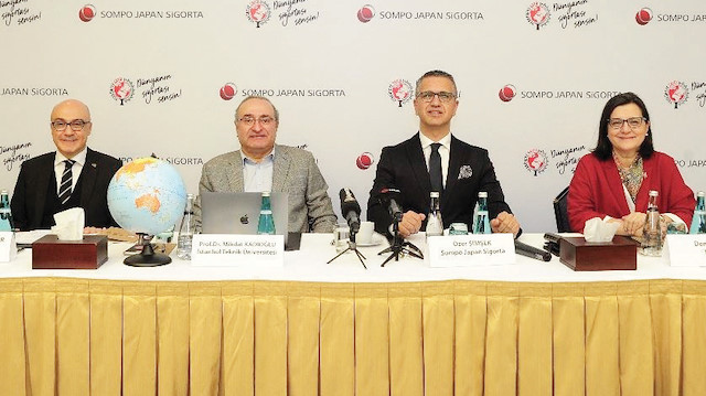 (Soldan-Sağa) Haluk Zülfikar, Mikdat Kadıoğlu, Özer Şimşek ve Deniz Ataç