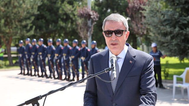 Milli Savunma Bakanı Akar.