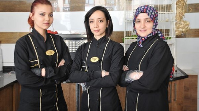Elifcan, Ayşegül ve Sema