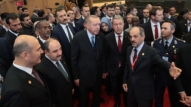 Cumhurbaşkanı Erdoğan TÜMOSANın ürettiği PUSATı inceledi