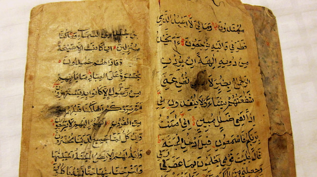 Tuz içine saklanmış Kuran-ı Kerim