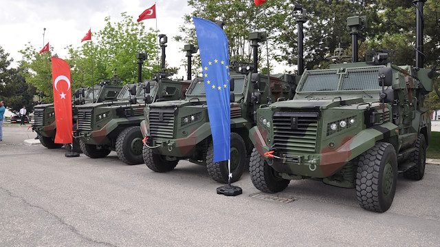 Zırhlı mobil güvenlik aracı Ateş, Milli Savunma Bakanlığı'na teslim edildi.
