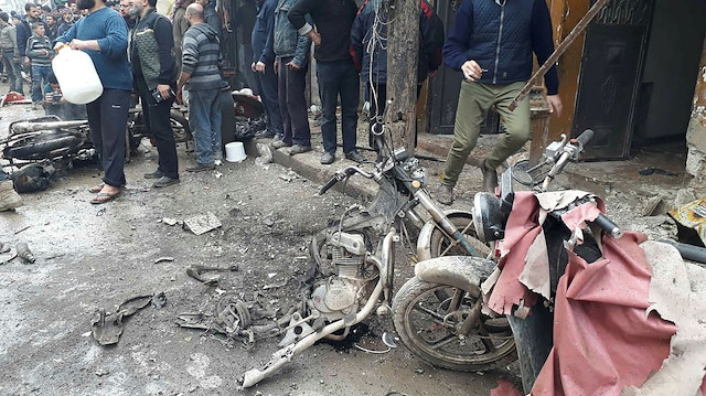 Terör örgütü YPG/PKK, Fırat Kalkanı Harekatı ile terörden arındırılmış söz konusu yerleşimleri, işgal ettiği Münbiç'ten aralıklarla hedef alıyor.