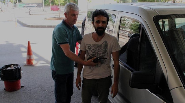 Hakaret ve nefret söyleminde bulunduğu tespit edilen Fatih Kılıçparlar gözaltına alındı.