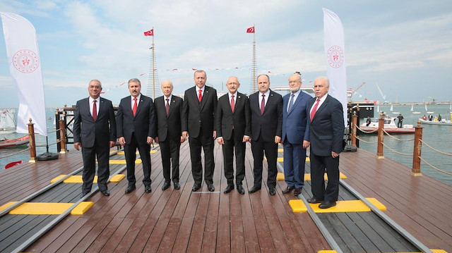 DSP Genel Başkanı Önder Aksakal - BBP Genel Başkanı Mustafa Destici - MHP Genel Başkanı Mustafa Destici - Cumhurbaşkanı Recep Tayyip Erdoğan - CHP Genel Başkanı Kemal Kılıçdaroğlu - Anavatan Partisi Genel Başkanı İbrahim Çelebi - Saadet Partisi Genel Başkanı Temel Karamollaoğlu - Vatan Partisi Genel Başkanı Doğu Perinçek
