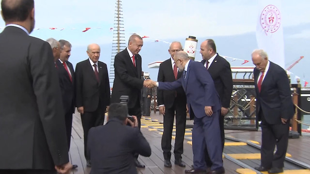 Liderler Tütün İskelesi'nde birlik pozu verdi