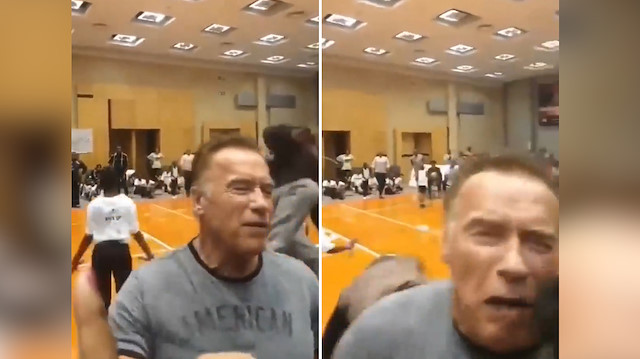 Arnold Schwarzenegger'e uçan tekmeli saldırı