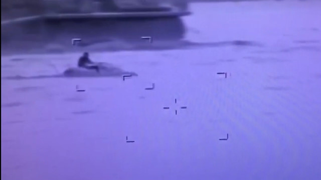 Jet-ski ile Türk kara sularına giren İsveçli yakalandı