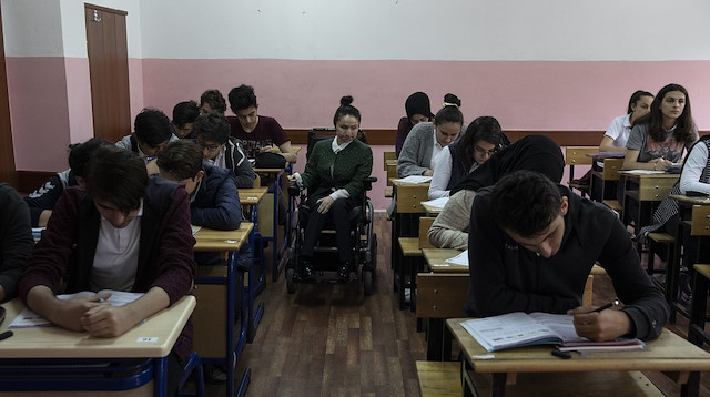 Öğrencilerine örnek oldu