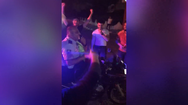 KKTC'de polis de Galatasaray kutlamalarına eşlik etti