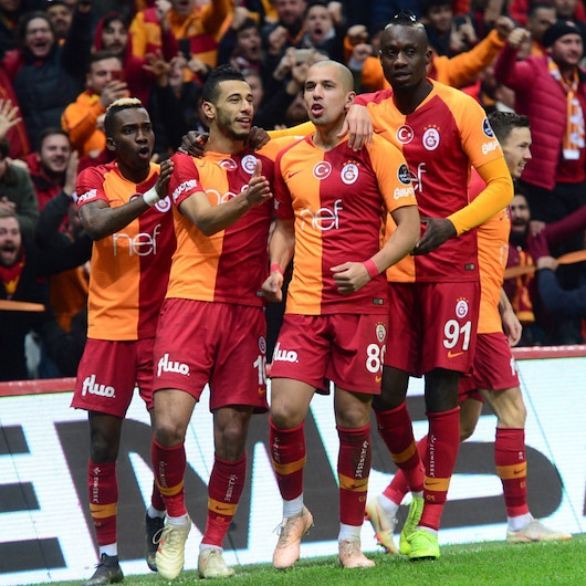 Şampiyon Galatasarayda ilk ayrılık