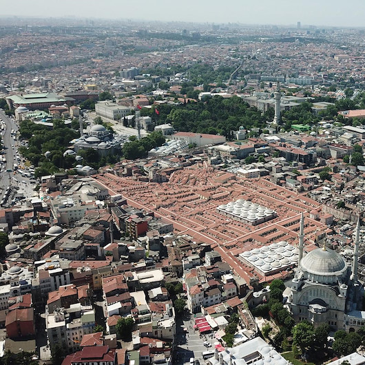 Tarihi Kapalıçarşının çatısı ve alt yapısı tamamlandı