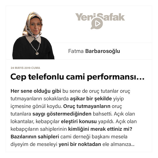 Cep telefonlu cami performansı...