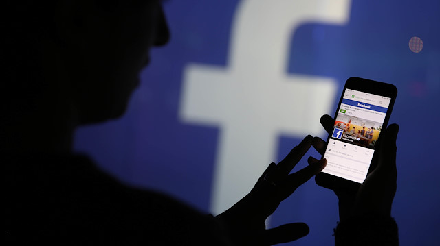 Sosyal medya devi Facebook
