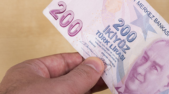 İşveren işçinin tüm alacaklarını erkenden ödedi.