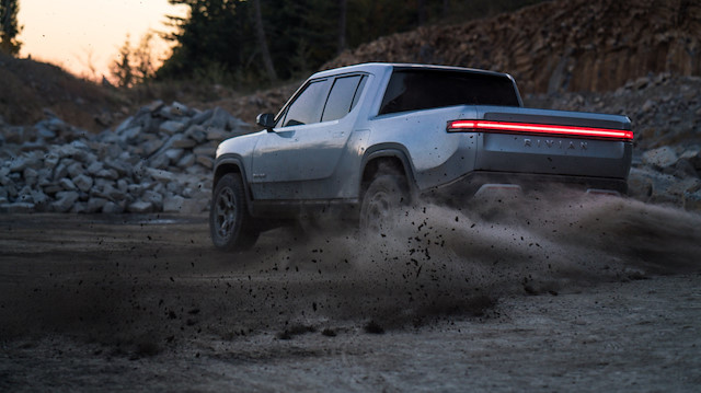Rivian R1T kamyonet