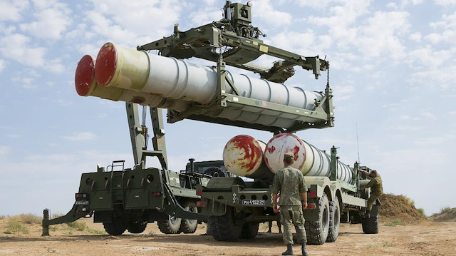 S-400 savunma sistemleri.