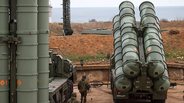 S-400 hava savunma sistemi.