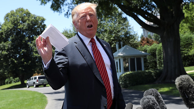 Trump'ın göçmen politikasını eleştirenler ise duvarın bir işe yaramayacağını söylüyor.