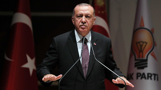 Cumhurbaşkanı Recep Tayyip Erdoğan, AK Parti grup toplantısında kritik mesajlar verdi.