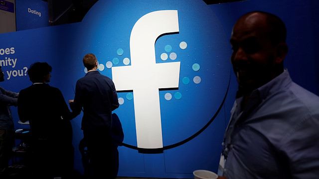Facebook'un her yıl gerçekleştirdiği F8 konferansından bir kare.