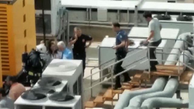 Hastanede yaşanan patlama sonrası panik anları kamerada