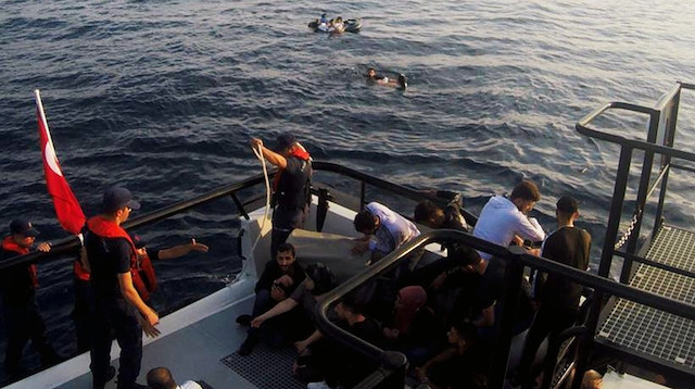 Batan teknede bulunan 31 kişi kurtarıldı.