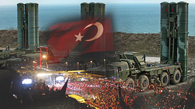 S-400'lerin 15 Temmuz'da teslim edilme ihtimalinin ABD ve FETÃ'ye Ã¶nemli bir mesaj olacaÄÄ± ifade ediliyor.