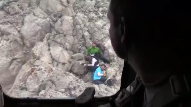 Ayı saldırısına uğrayan dağcıyı jandarma helikopterle kurtarıldı