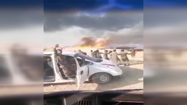 PKK'lı teröristler buğday tarlasını yakıp etrafında halay çektiler