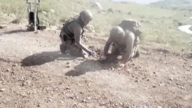 Siirt'te yola tuzaklanmış anti tank mühimmatı imha edildi