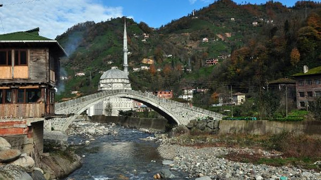 300 yıllık kemer köprü