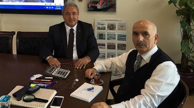 Emekli İBB Genel Sekreter Yardımcısı Muzaffer Hacımustafaoğlu (Sağda)