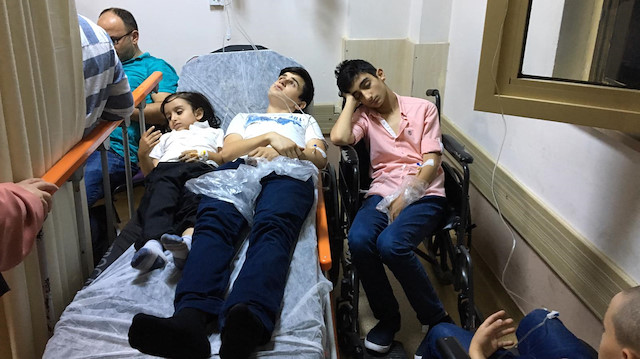 Gıda zehirlenmesi teşhisiyle hastaneye başvuran 115 kişi tedavi altına alındı.