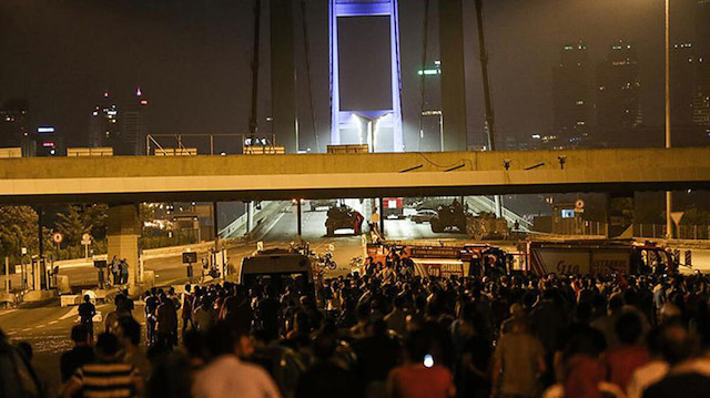 15 Temmuz hain darbe girişiminin en önemli noktalarından biri de o dönemki adıyla Boğaziçi içi köprüsü olmuştu.
