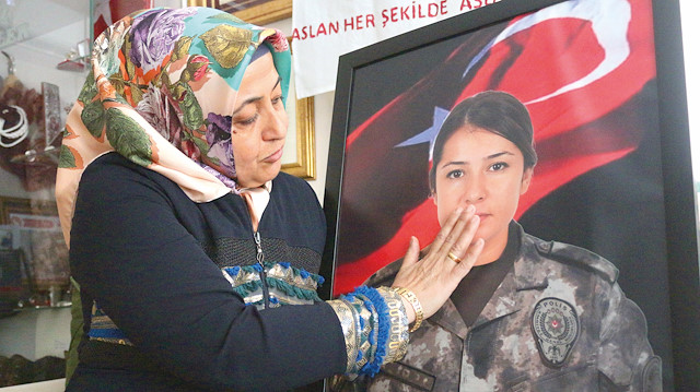 Şehit Gülşah Güler'in annesi Emine Güler