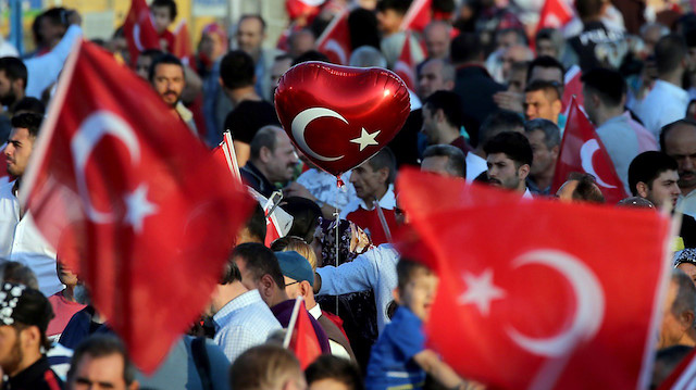 15 Temmuz'da Türkiye tek yürek: Milyonlar sokaklarda