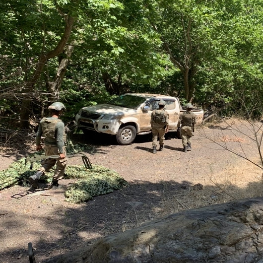 Pençe-2 Harekatında mağarada tanksavar füzesi ve drone ele geçirildi