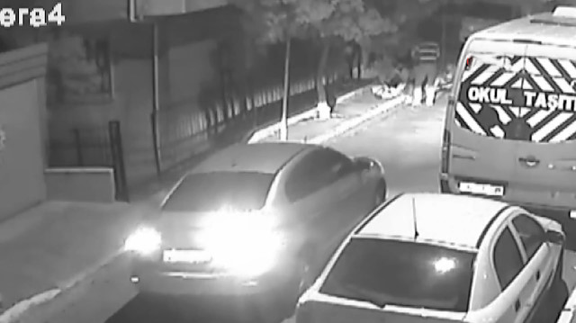 Bahçelievlerde akrabalar birbirine girdi: 1i ağır 2 yaralı