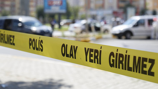 Olayın ardından bölgeye gelen polis ekipleri güvenlik şeridi çekti. Fotoğraf: Arşiv.