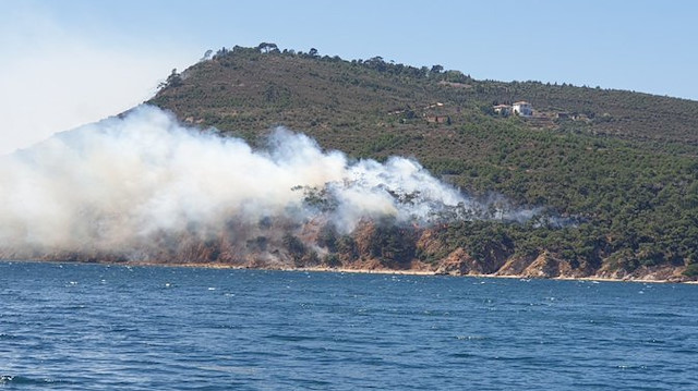 Burgazada'daki yangın.