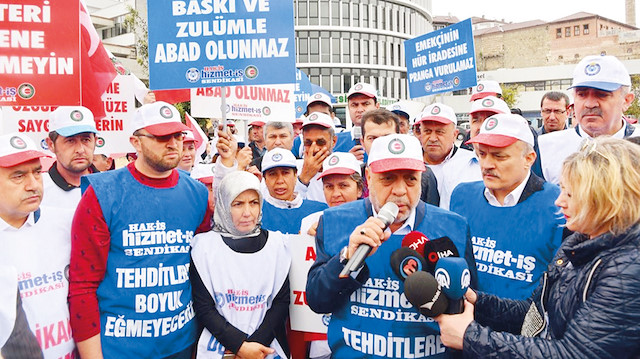 Mahmut Arslan basın açıklaması yapıyor.