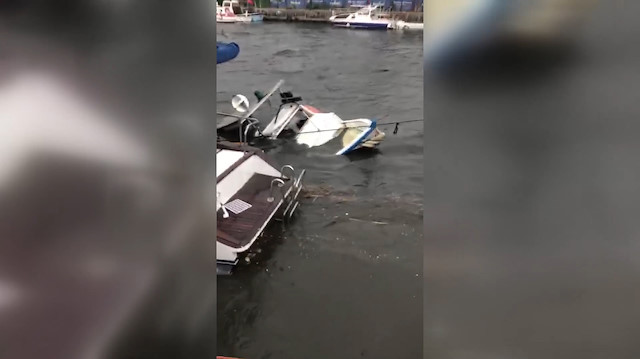 Kurbağalıdere'de teknenin batma anı kamerada
