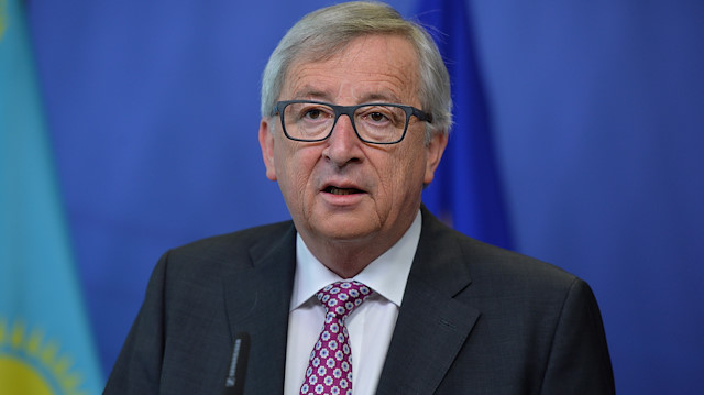 Juncker ameliyat için geri döndü