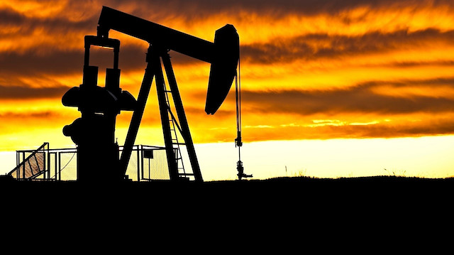Brent petrolün varil fiyatı 60,04 dolardan işlem görüyor.