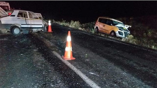 Oğlunun düğün davetiyesi dağıtan baba kazada öldü